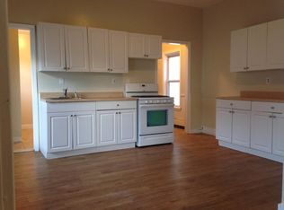 117 Branch St #B, Lowell, MA 01851