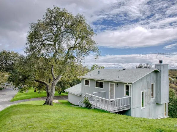 2511 Laguna Vista Drive, Novato, CA 94945