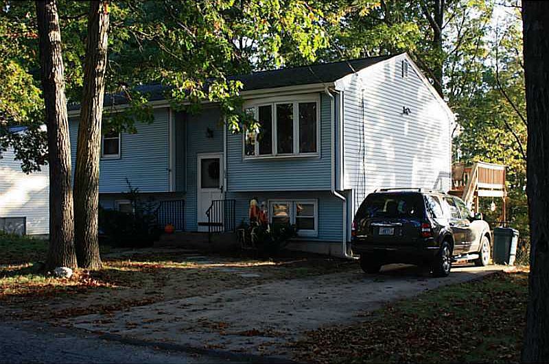 1st image of 62 Puritan St