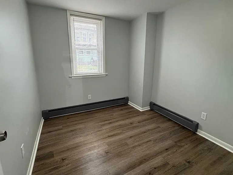 229 Clifton Ave #1 — Photo 9