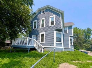 1830 E 11th St, Davenport, IA 52803