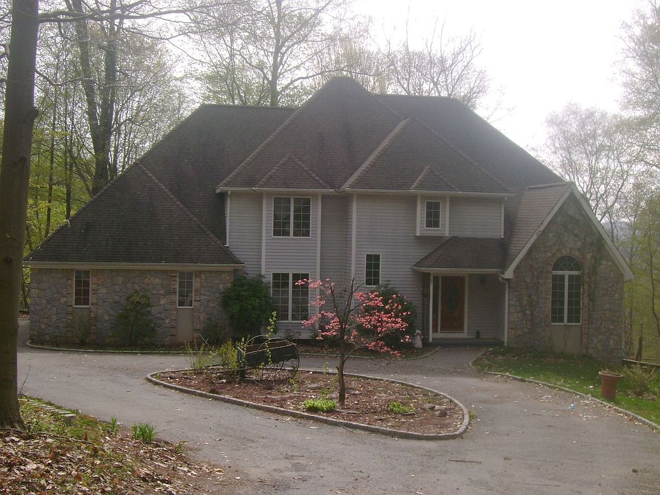 2 Wades Lndg, New Milford, CT 06776 Zillow