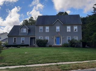 5 Deer Ridge Way, South Kingstown, RI 02879