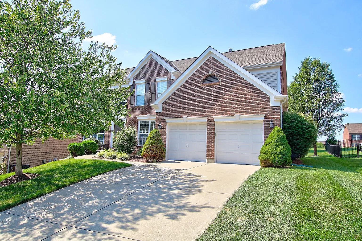 413 Glengarry Way photo 1