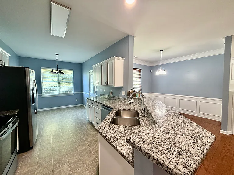 8815 Firestreak Dr — Photo 11