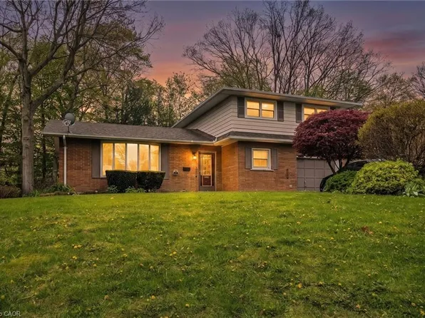 11 Thistle Ct, Tillsonburg, ON N4G 2S8