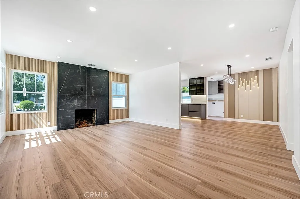 3 bed, 1782 sqft, $4,750 — Photo 3