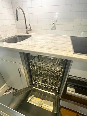 Rented by Tourma Realty LLC | media 67