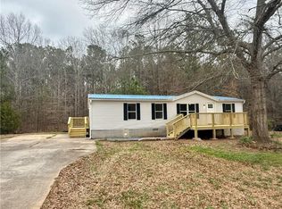 56 Tallahatchee Dr, Carrollton, GA 30116