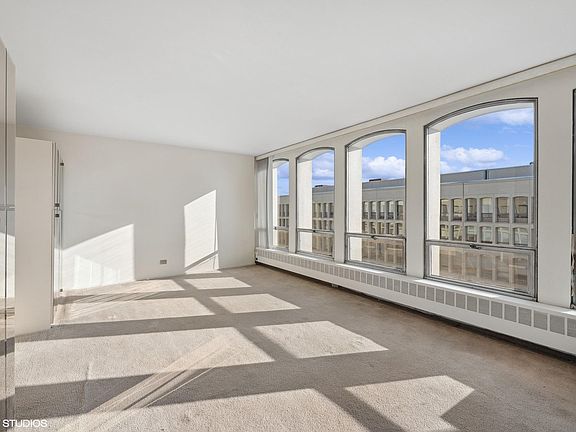 2nd image of 1451 E 55th St #1012