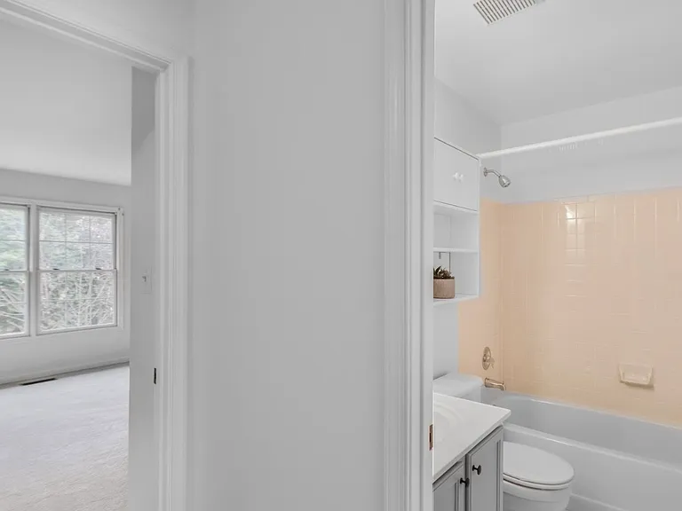 4100 Ulster Rd — Photo 27