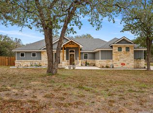 112 Archer Ridge Dr, La Vernia, TX 78121