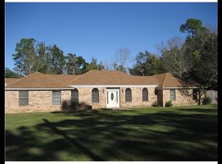 1328 Main St, Ocean Springs, MS 39564