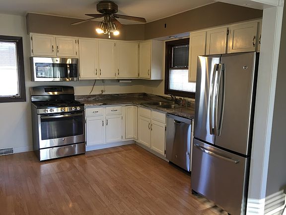 5th image of 437 E 30th St