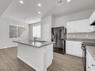 935 E Agua Fria Ln, Avondale, AZ 85323