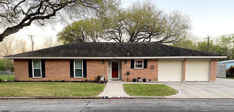 1st image of 2624 Del Monte Ave