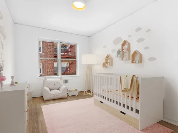 915 East 17th Street image 8 of 10