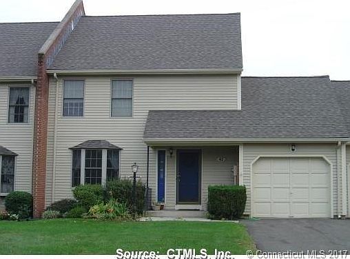 1st image of 42 Carriage House