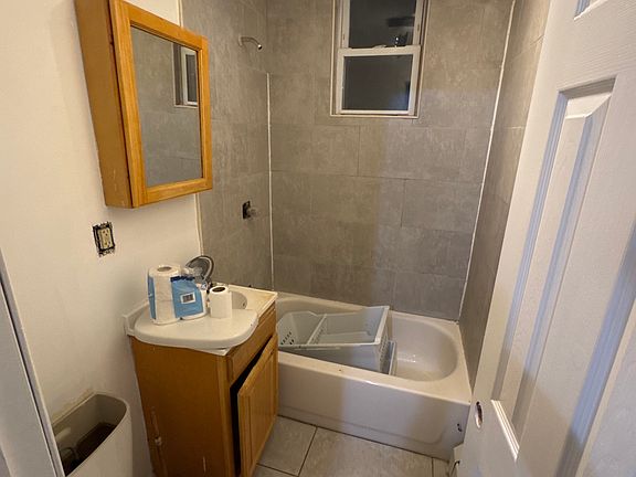 TO BE COMPLETE NEW VANITY & MIRROR..