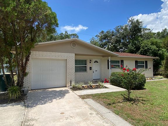2nd image of 4581 Praver Dr N