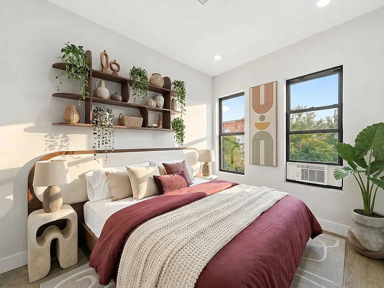 272 Himrod St #2L — Photo 1