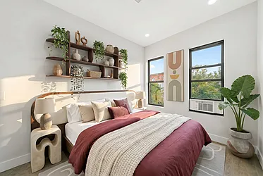 272 Himrod Street, #2L