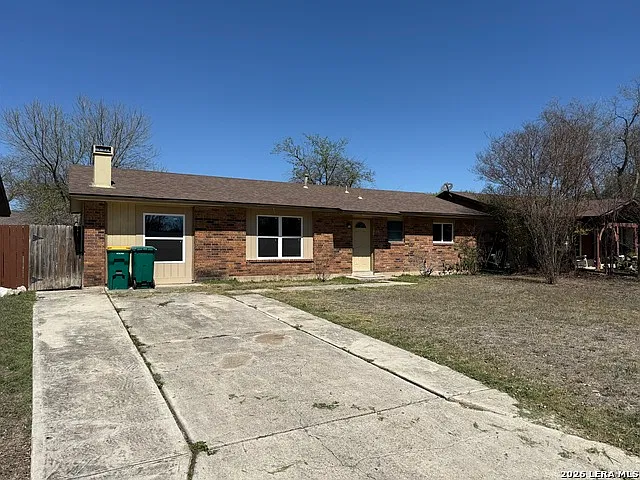 3 bed, 2.0 bath, 1900 sqft, $1,850 — Photo 3