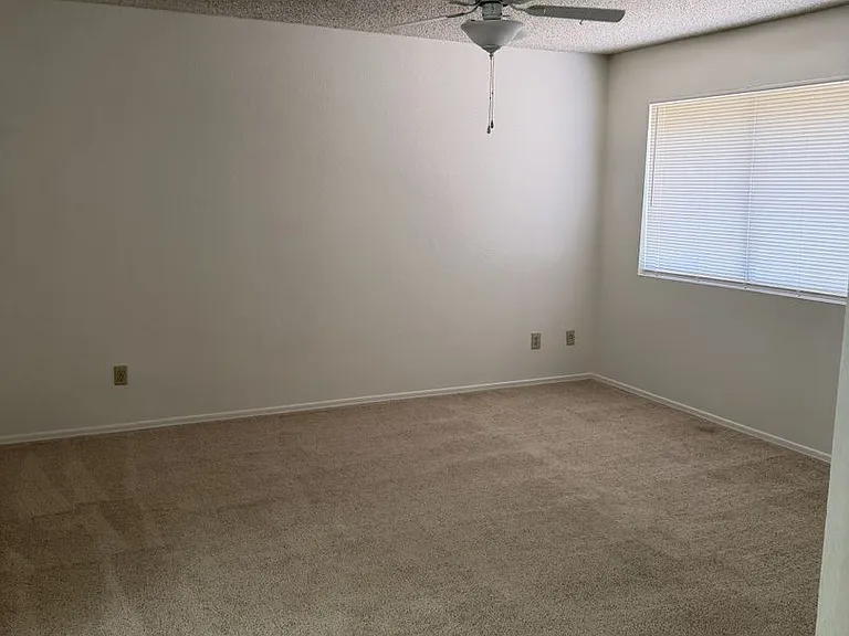 6220 W Beryl Ave — Photo 15