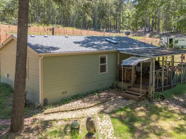 1801 Holton Creek Rd, Cave Junction, OR 97531