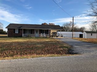 536 Cedar Grove Rd, Simpson, IL 62985