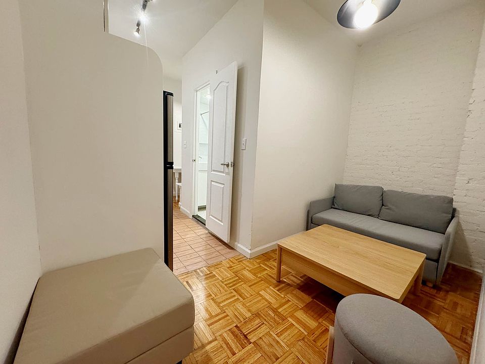 1st image of 163 Stanton St APT 7