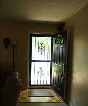 2nd image of 109 Hillwood Ct