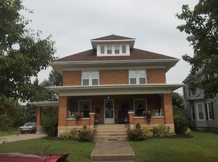 406 E Market St, Washington Court House, OH 43160