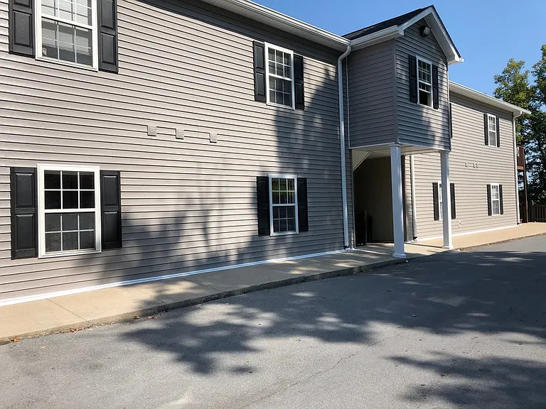 1425 College Heights Rd — Photo 48