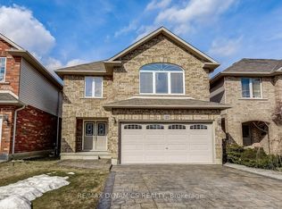 125 Assisi St, Hamilton, ON L8W 0A4