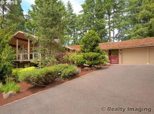 3060 SW Westwood Dr, Portland, OR 97225