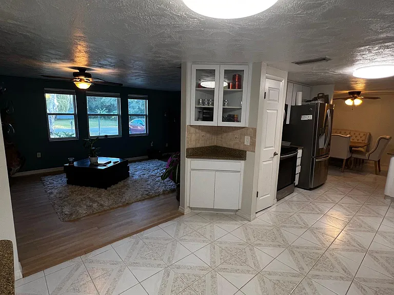 4038 Prado Dr — Photo 15
