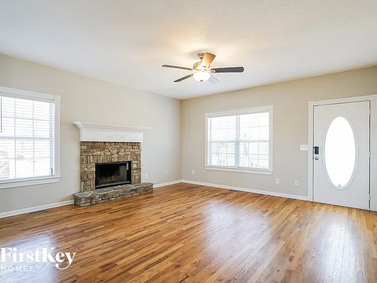 117 Enterprise Dr — Photo 4