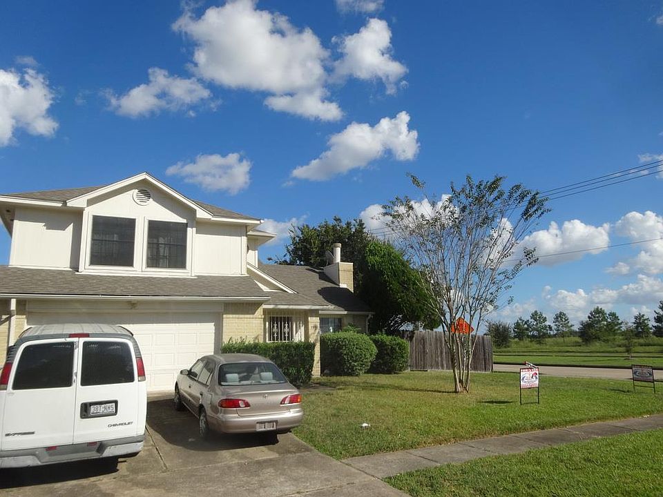 1st image of 7051 River Bluff Dr