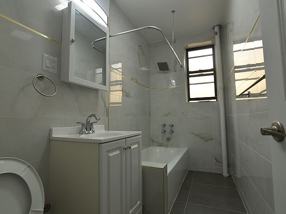 5th image of 1814 Avenue N #6