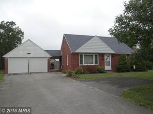 807 Warm Spring Rd, Chambersburg, PA 17202