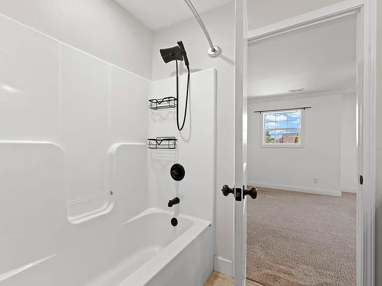 317 Wynberry Ct — Photo 21
