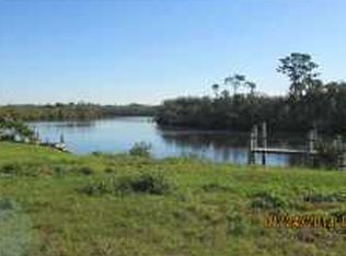 663 Hidden River Dr, Fort Pierce, FL 34983