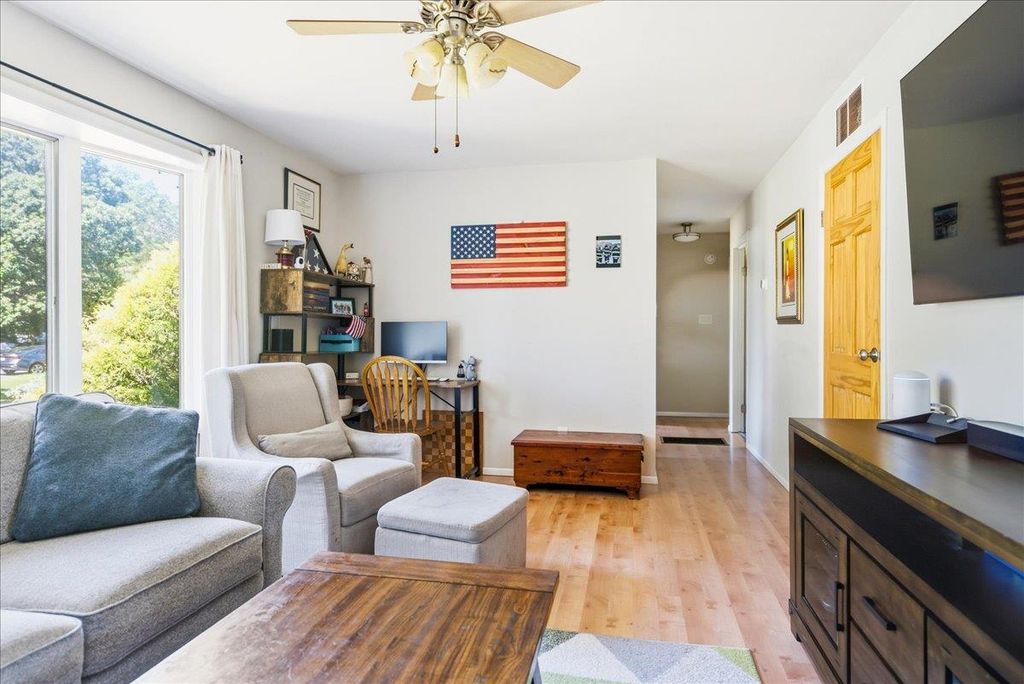 Apartment in Middle Township, Cape May Court House - More