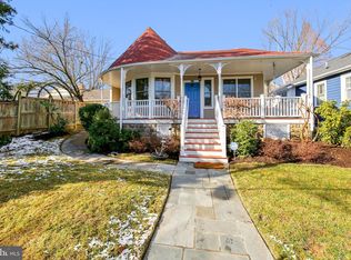 6102 Bryn Mawr Ave, Glen Echo, MD 20812
