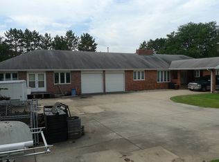 8241 Concord Dr, Woodstock, IL 60098