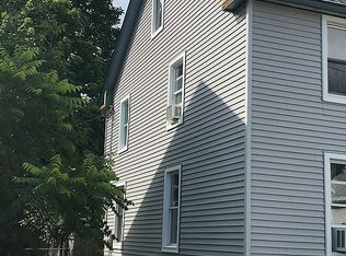 6 Middle St, Clark Mills, NY 13321