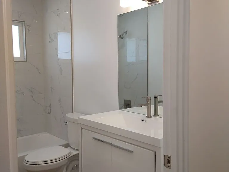 671 S. Riverside Drive — Photo 13