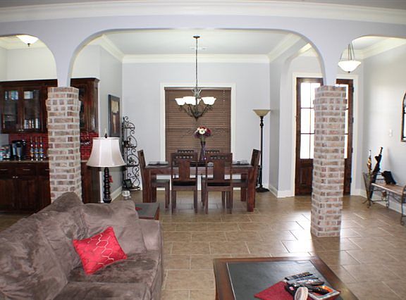 2nd image of 218 Austin Oaks Cir