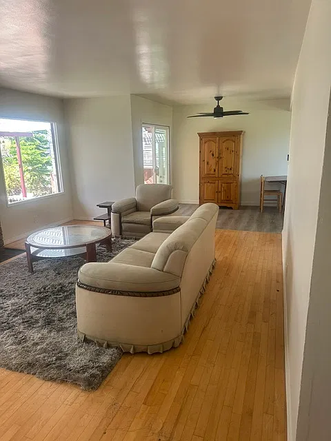 3 bed, 1340 sqft, $3,600 — Photo 3